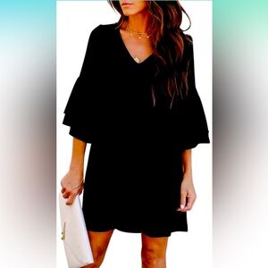 NWT Belongsci Black Mini V-neck Bell Sleeve Swing Dress. Size Large